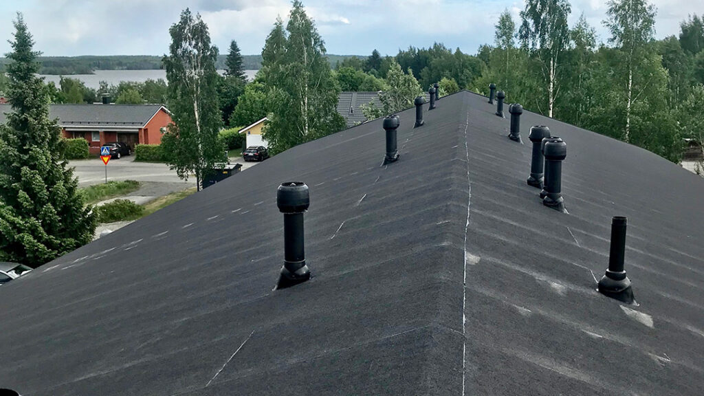 Kattoremontti taloyhtiössä